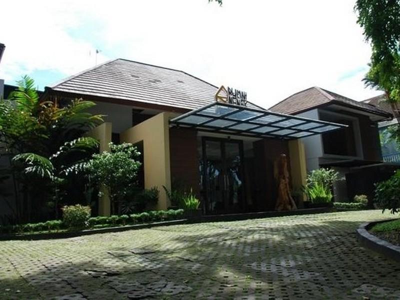 Rumah Nenek Hotel And Restaurant Padang  Luaran gambar