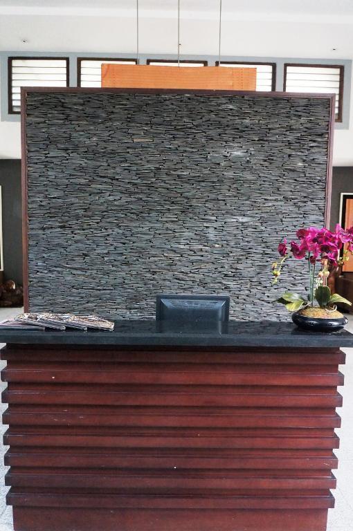 Rumah Nenek Hotel And Restaurant Padang  Luaran gambar