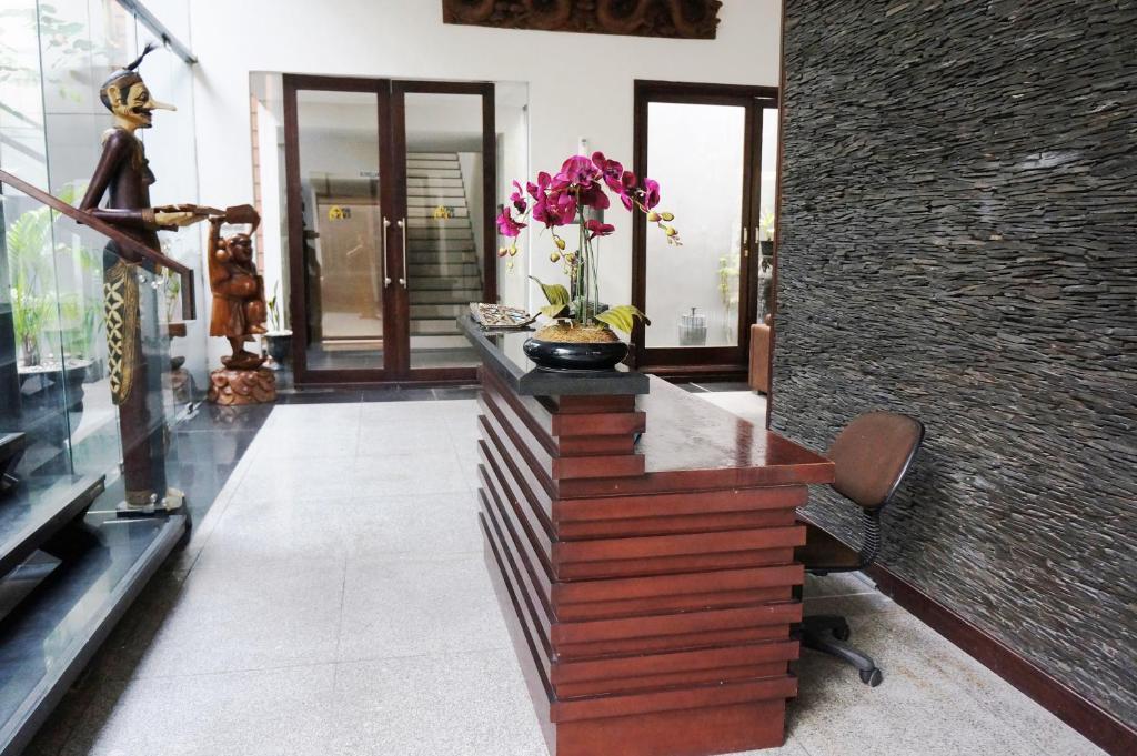 Rumah Nenek Hotel And Restaurant Padang  Luaran gambar